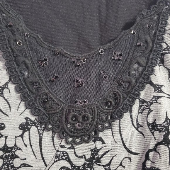 Apt. 9 Women's Mesh Sequins Blouse Top 1X - Picture 4 of 6